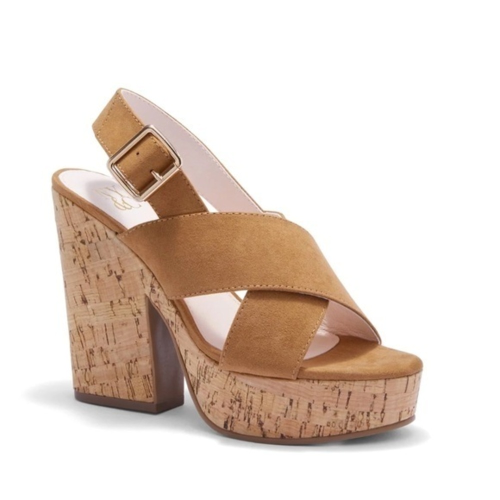 New York & Company Aislinn Cognac Platform Heel Size 9.5